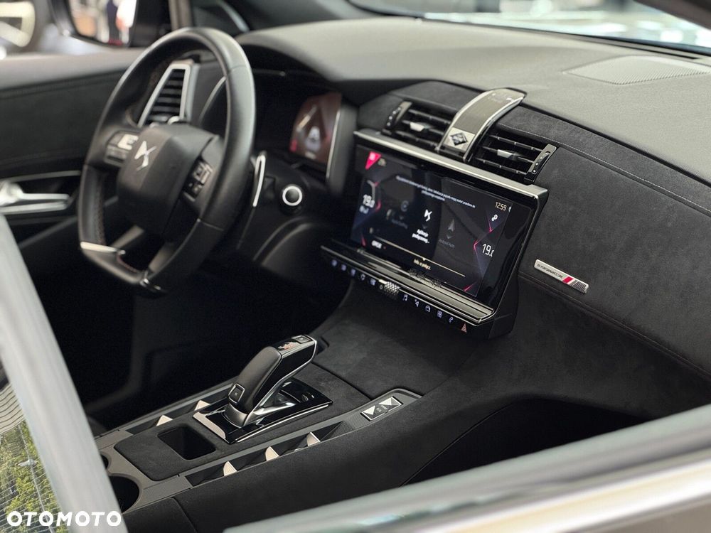 DS Automobiles DS 7 Crossback - 36