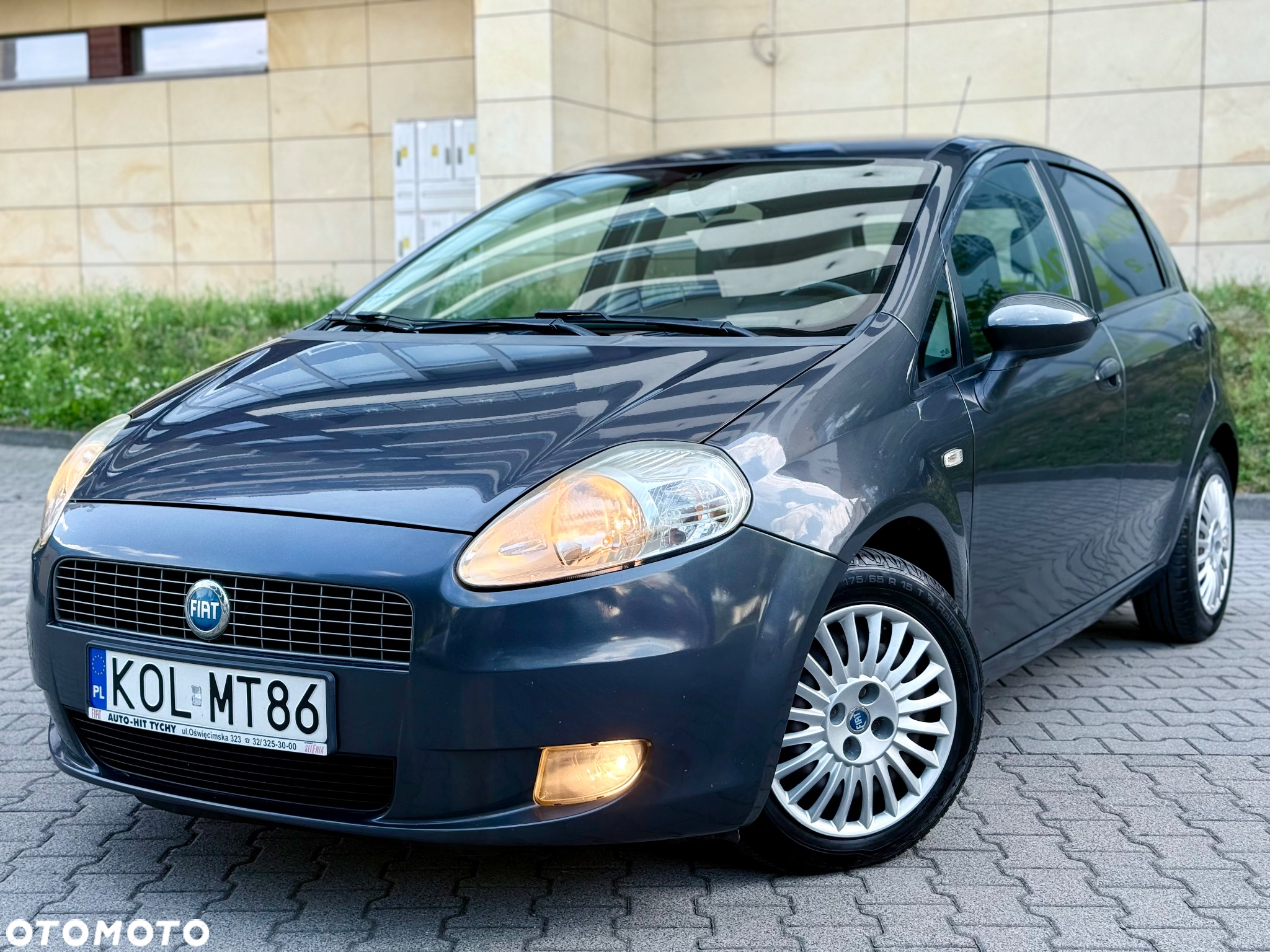Fiat Grande Punto Actual 1.4 8V Estiva Blue&Me Euro5 - 2