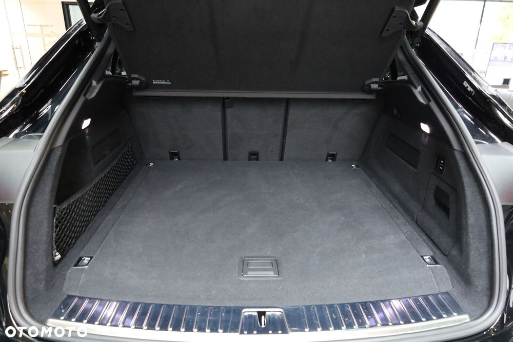 Porsche Cayenne - 28