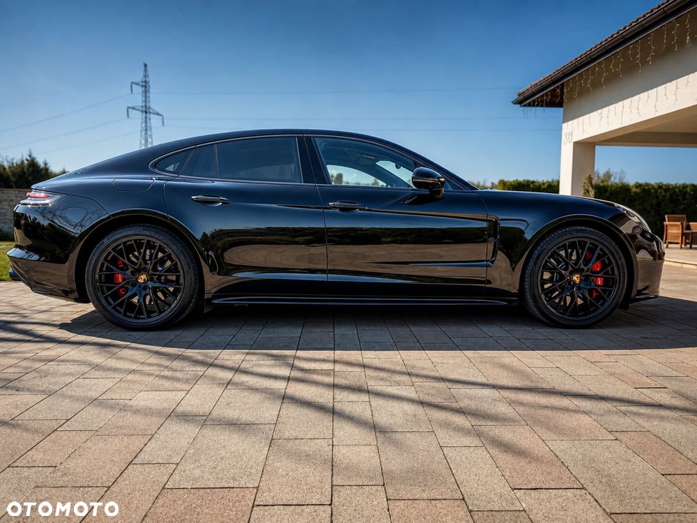 Porsche Panamera Turbo - 4