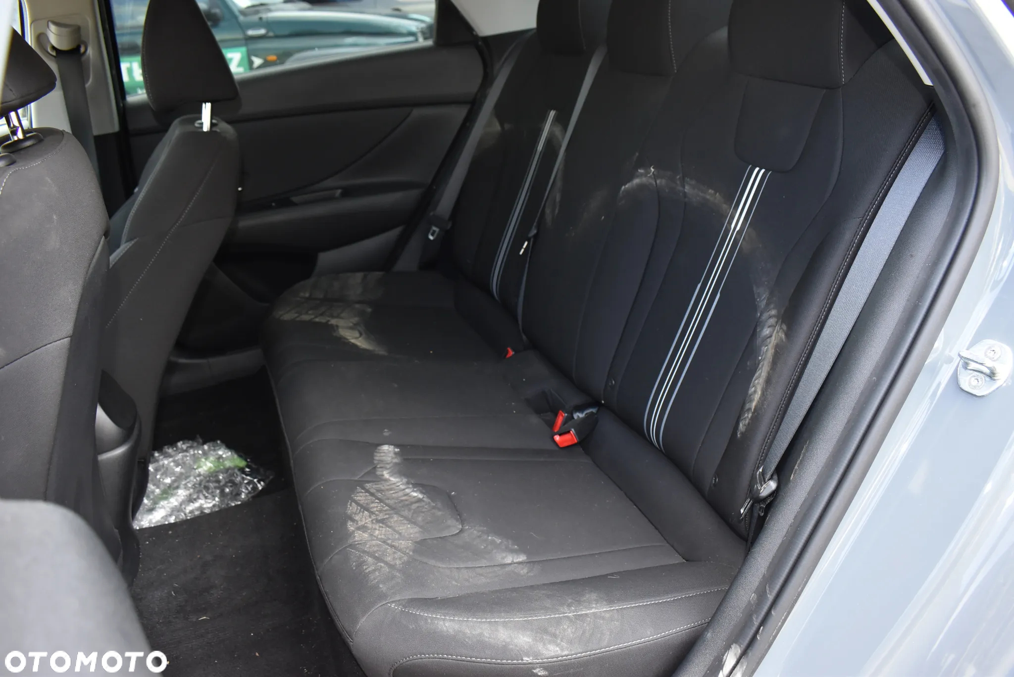 Hyundai Elantra - 20