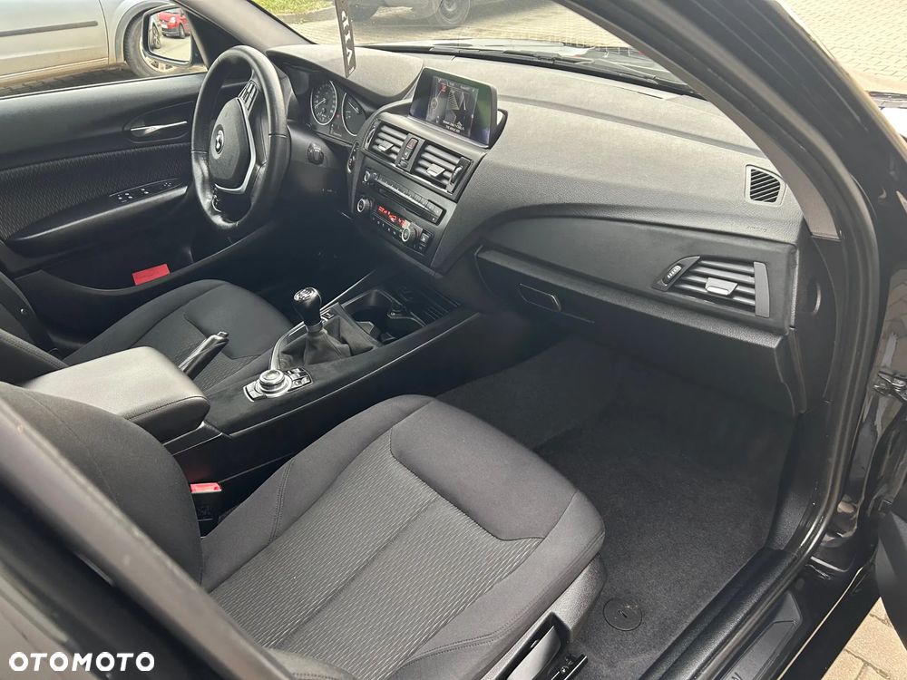 BMW Seria 1 120d Sport Line - 8