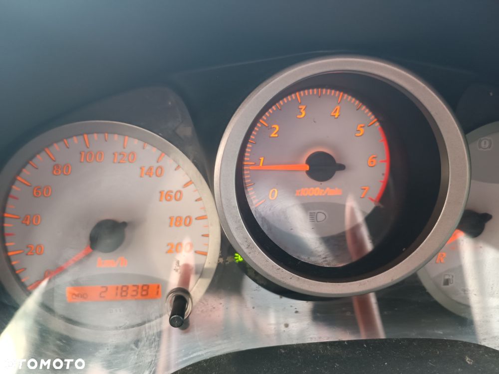 Toyota RAV4 - 5