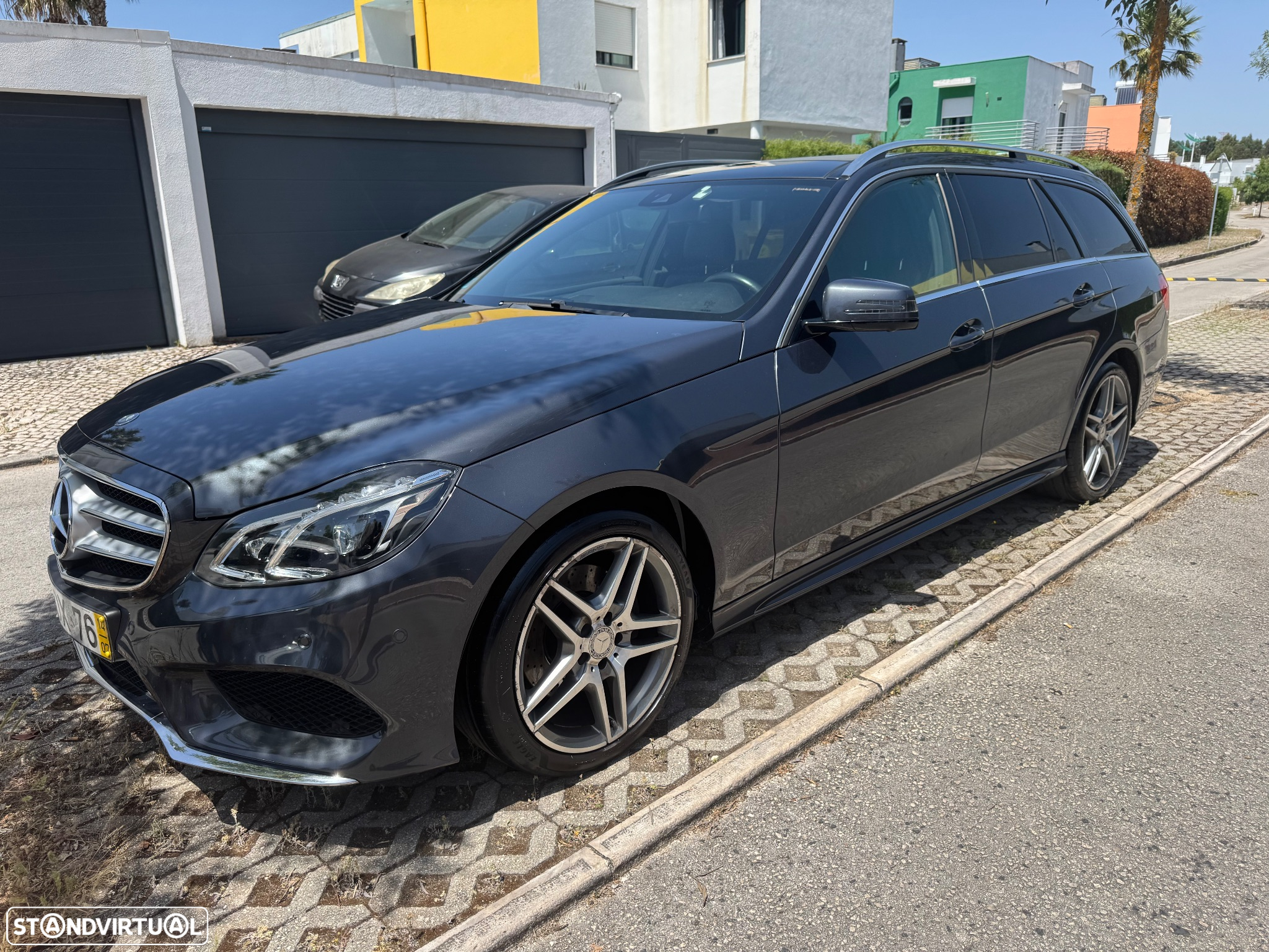 Mercedes-Benz E 300 Bluetec Hybrid Avantgarde - 4