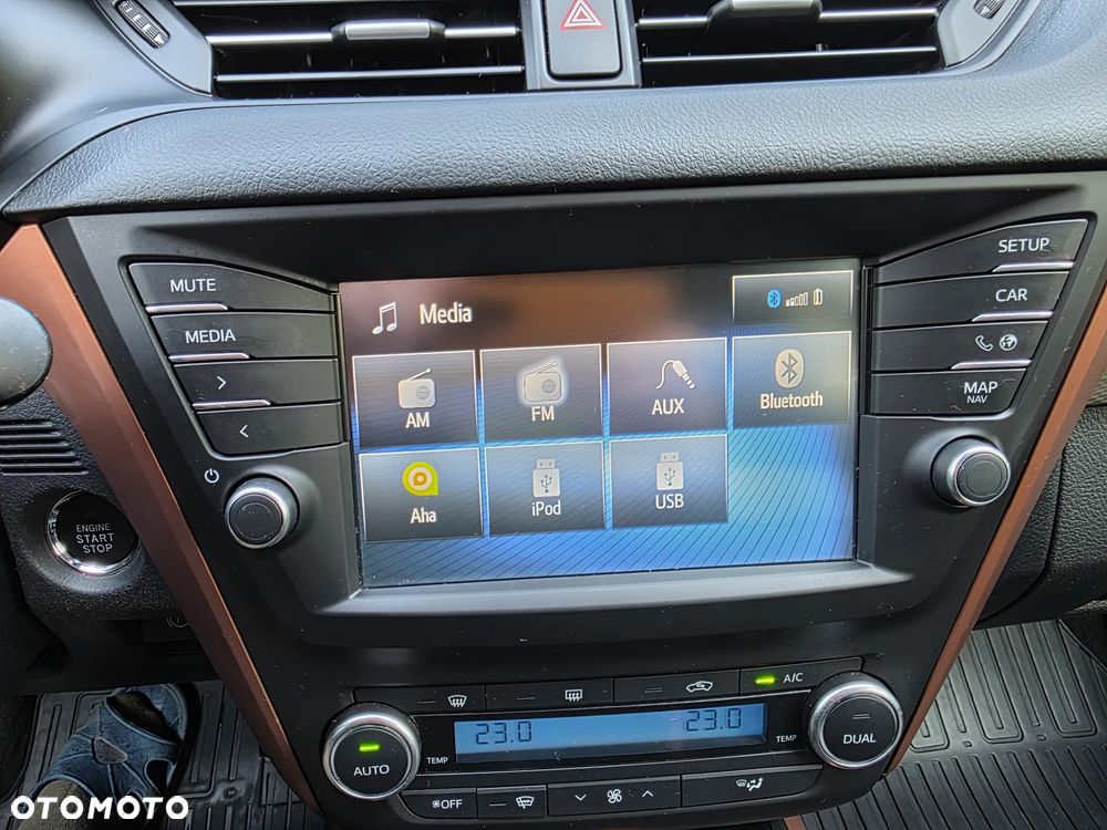 Toyota Avensis - 20