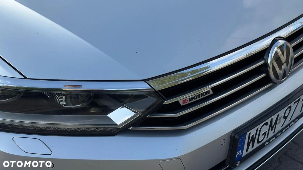 Volkswagen Passat 2.0 TDI 4Mot Elegance DSG - 8