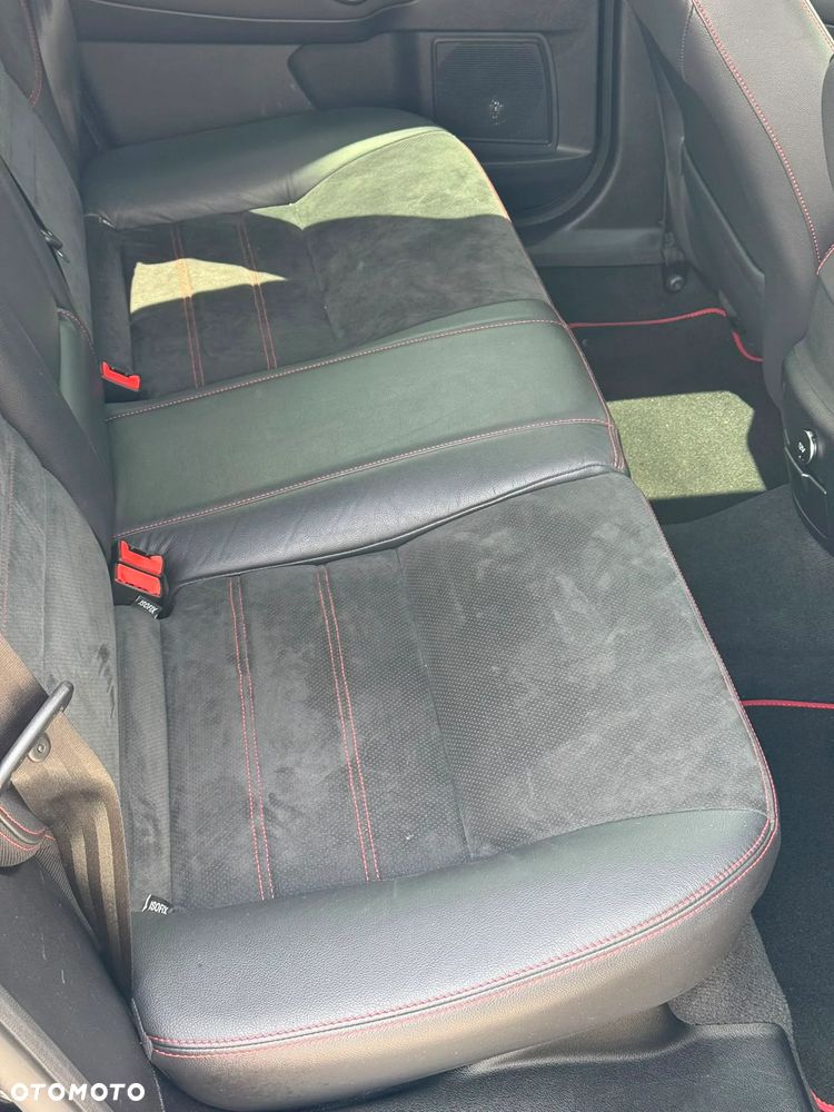Ford Mondeo 2.0 TDCi Titanium X MPS6 - 32