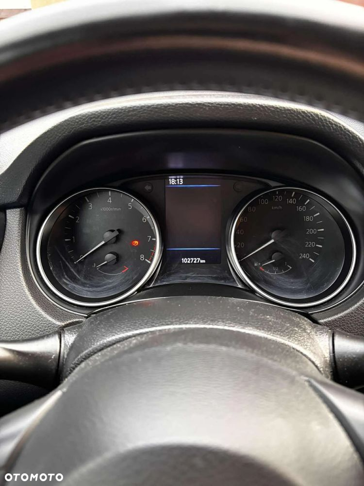 Nissan Qashqai - 14