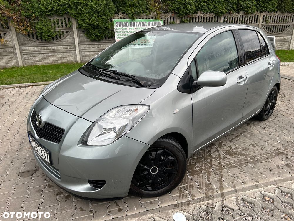Toyota Yaris 1.3 VVT-i Cool - 21