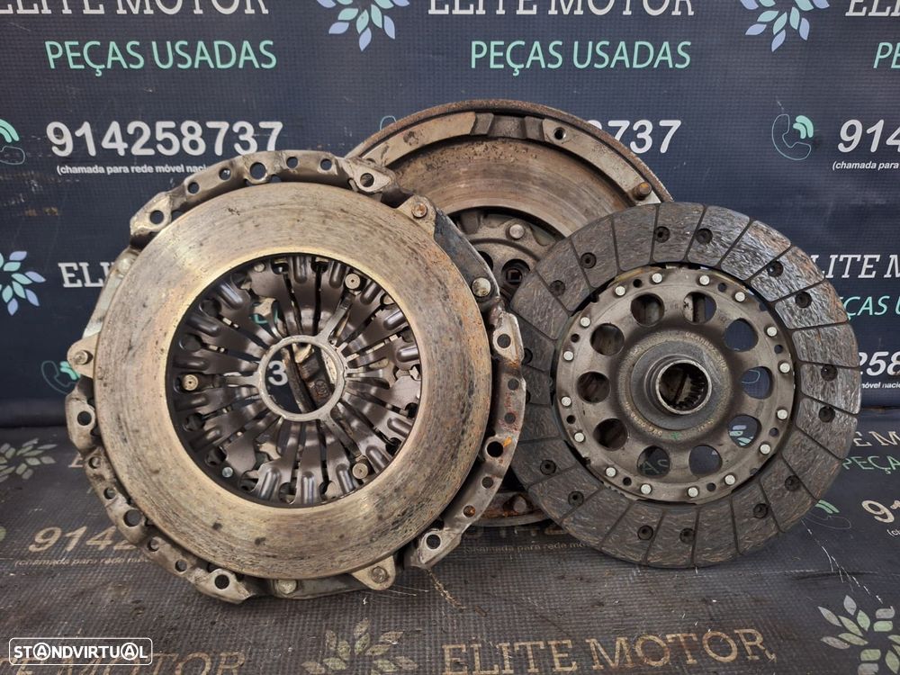 Bimassa usado BMW 320D 163CV E90 E91 E87 VOLANTE MOTOR EMBRAIAGEM - 1