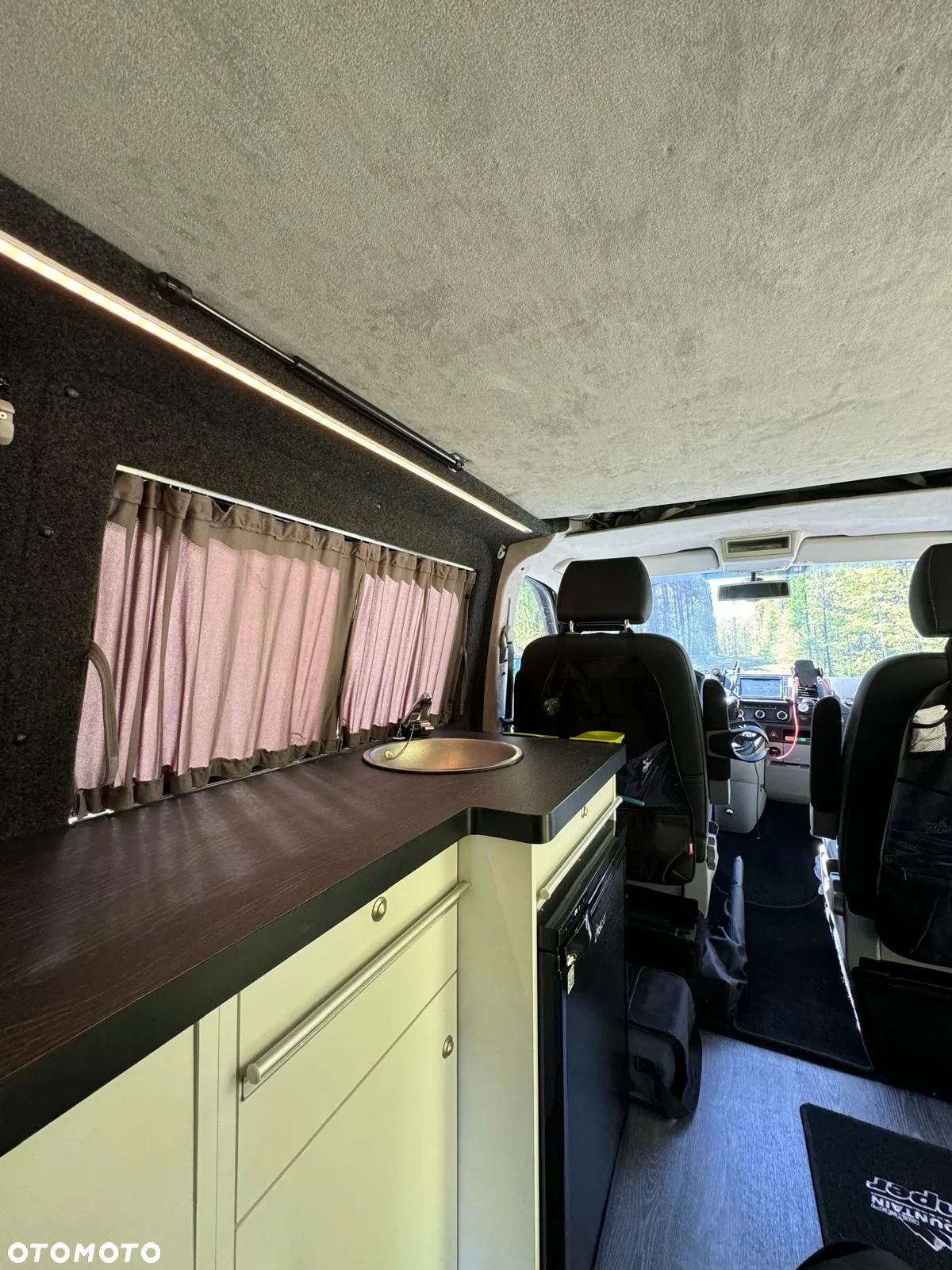 Volkswagen Transporter - 19