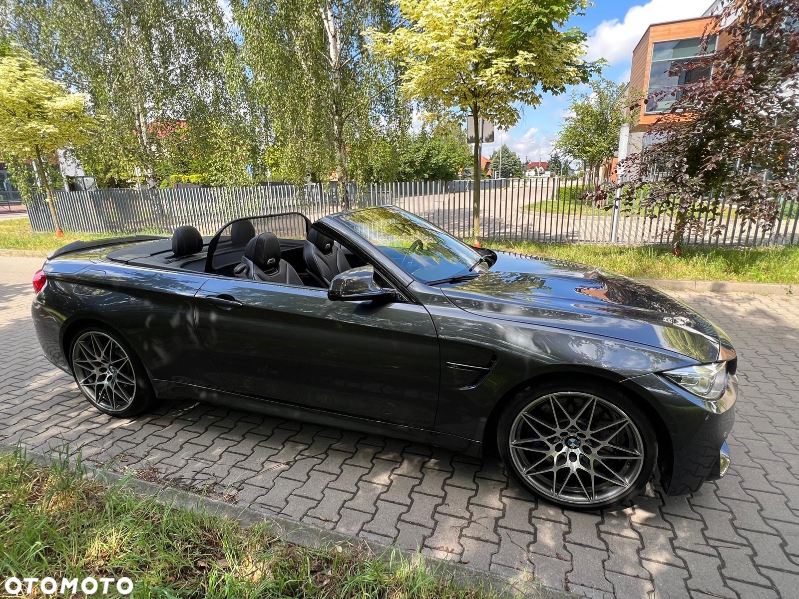 BMW M4 Cabrio DKG Competition - 13