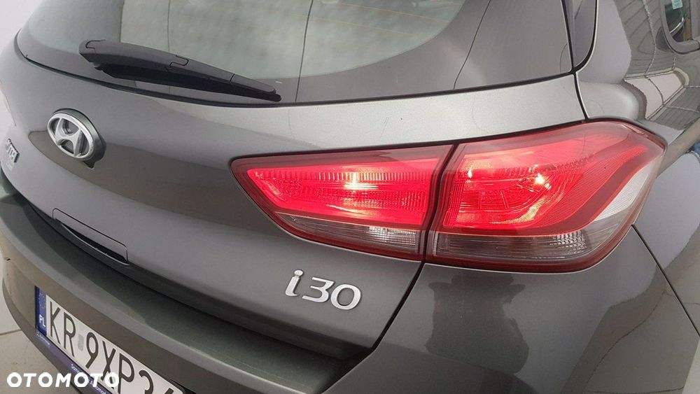 Hyundai i30 - 12
