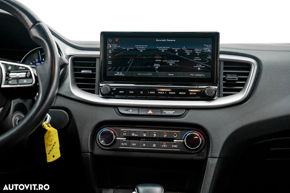 Kia XCeed - 19