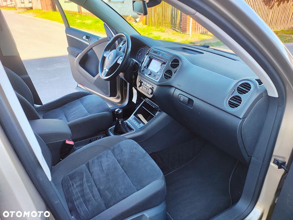 Volkswagen Tiguan - 17