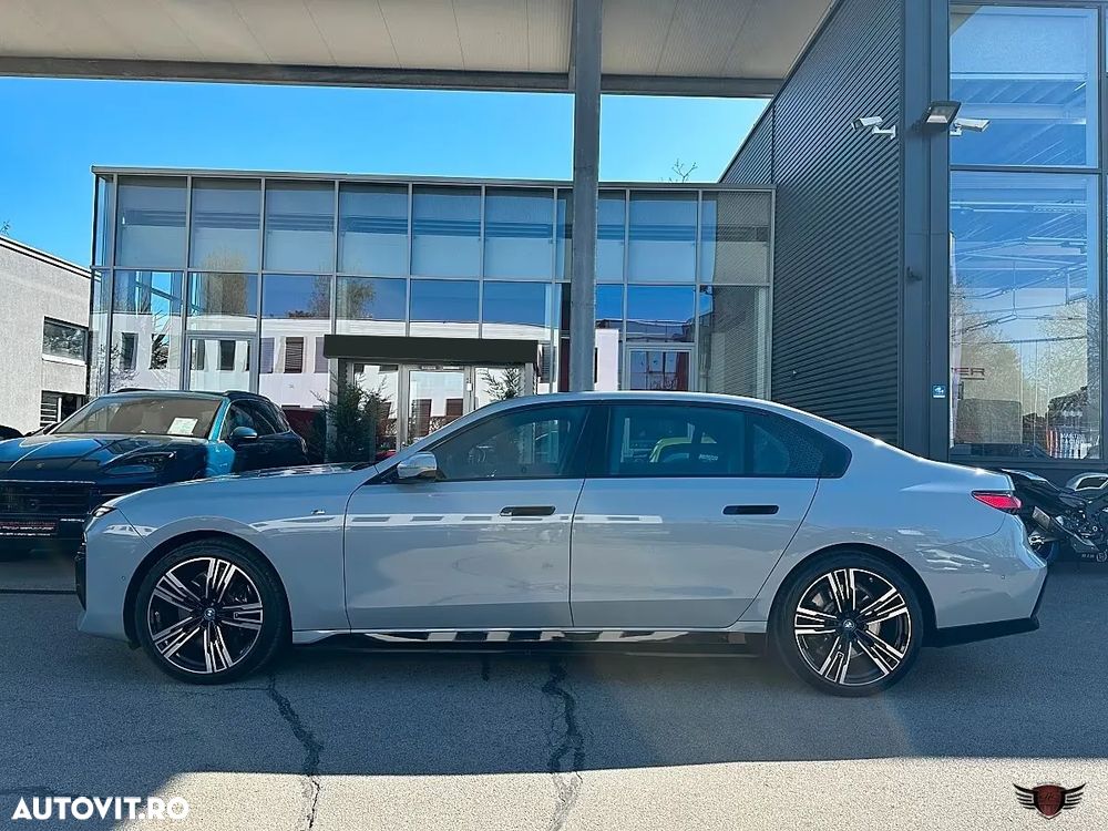 BMW i7 xDrive60 - 6