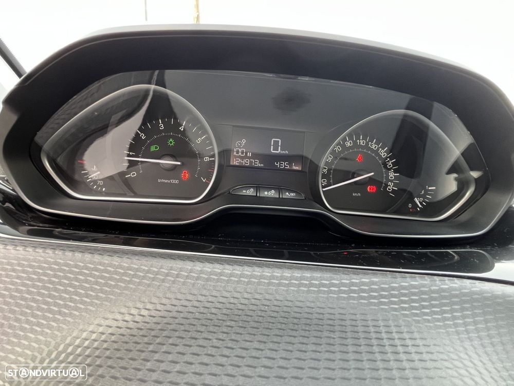 Peugeot 2008 PureTech 82 Style - 7