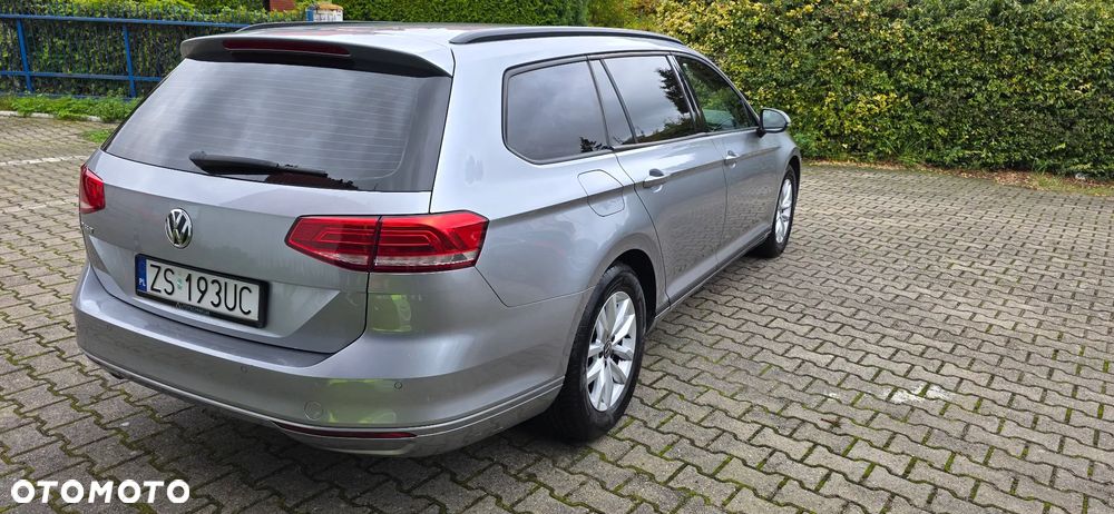 Volkswagen Passat 1.6 TDI BMT Trendline - 4