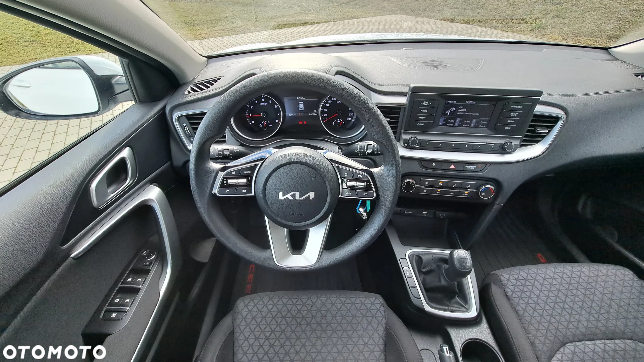 Kia Ceed 1.5 T-GDI S - 26