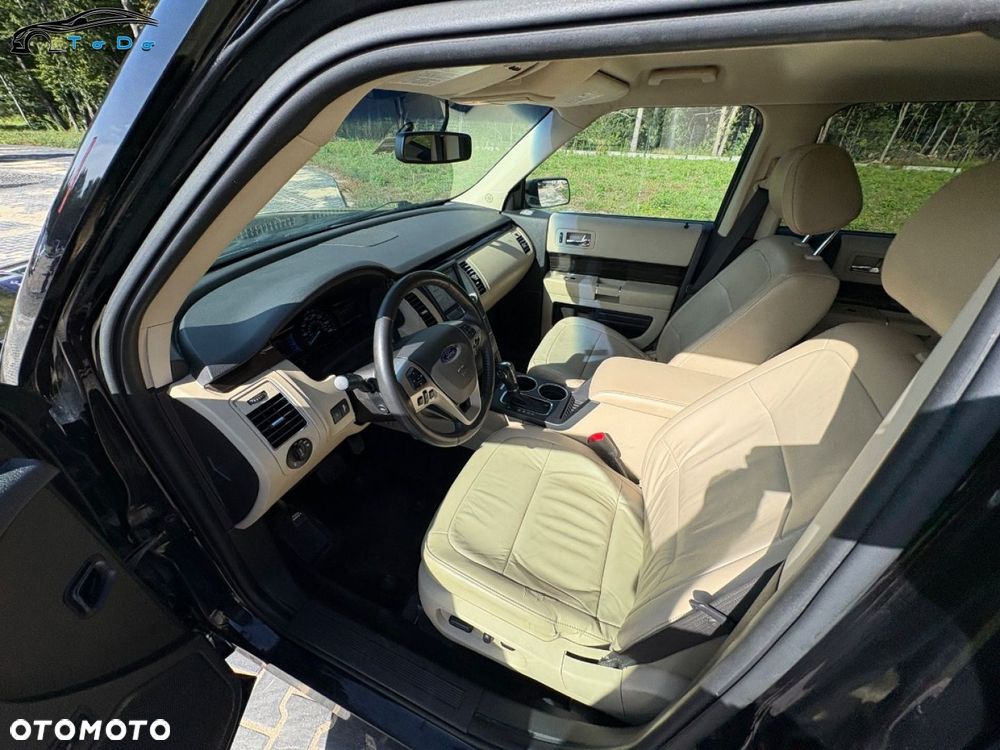 Ford Flex - 19