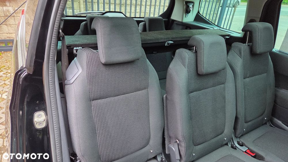 Peugeot 5008 HDI 150 Allure - 33