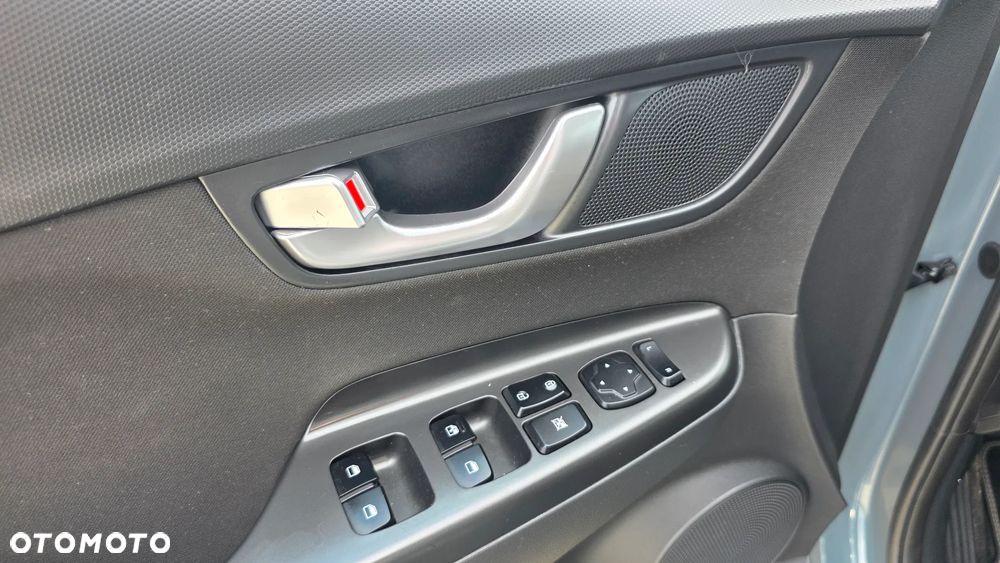 Hyundai Kona - 22