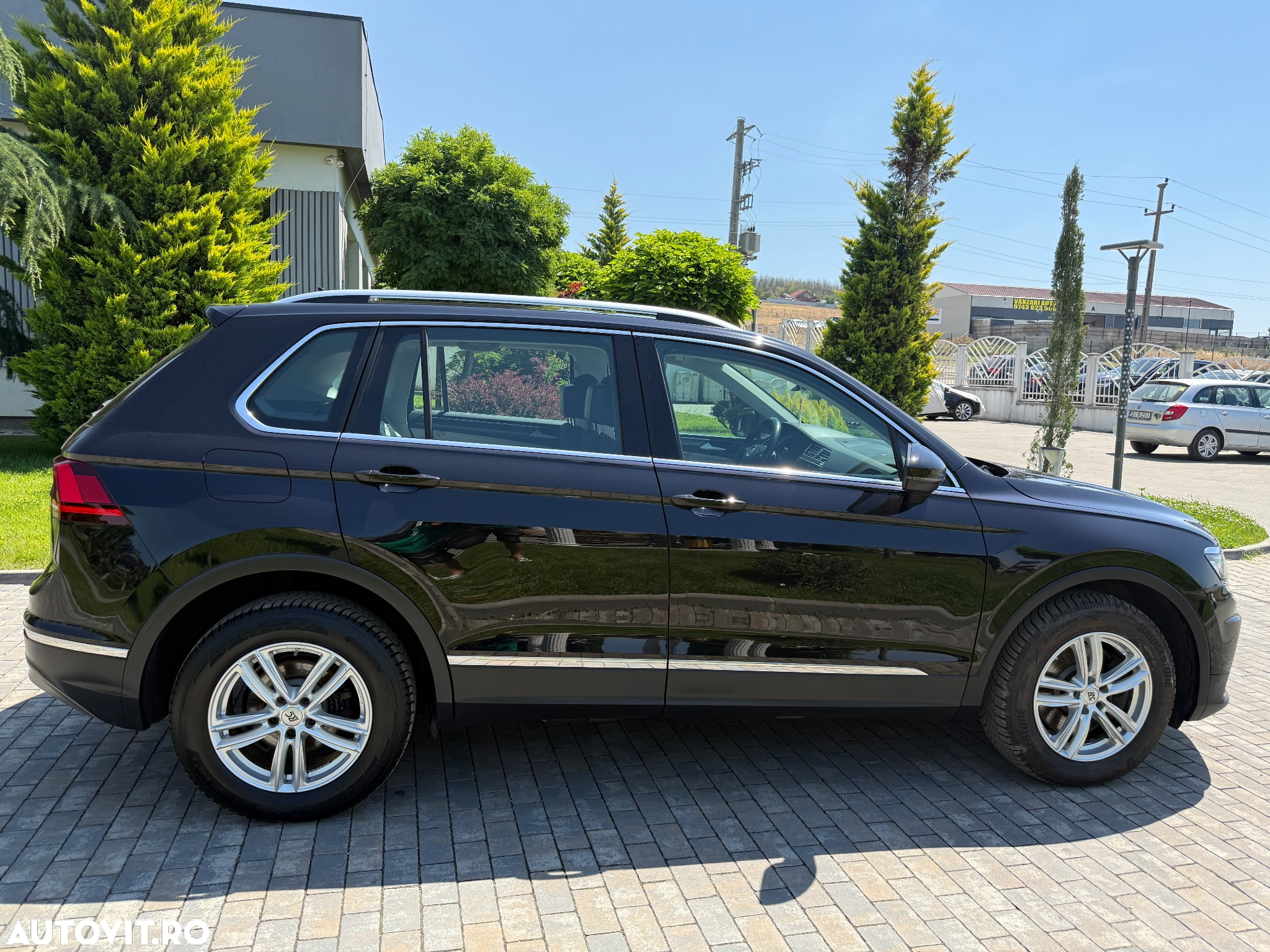 Volkswagen Tiguan 2.0 TDI DSG 4Mot Highline - 11