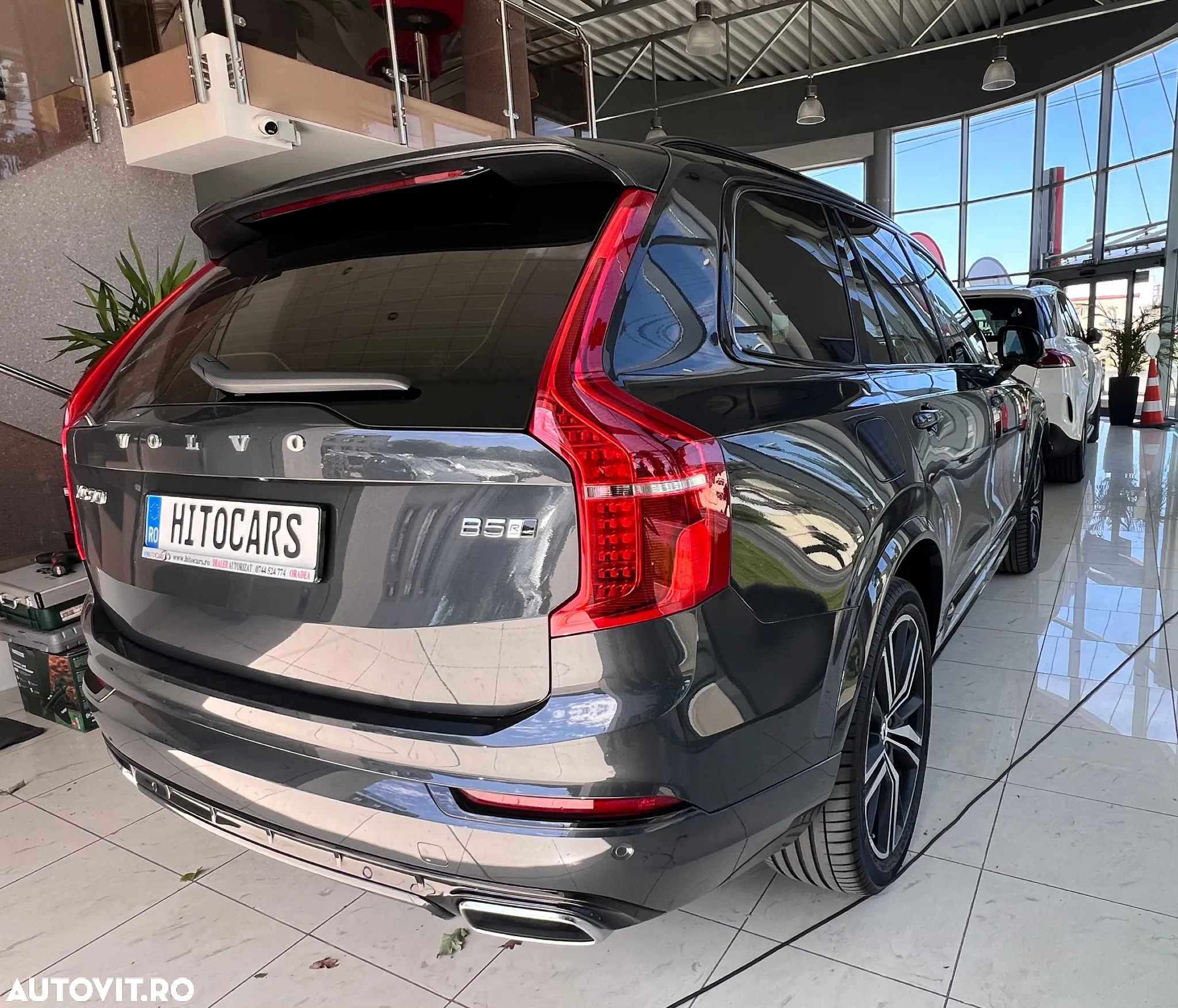 Volvo XC 90 - 6