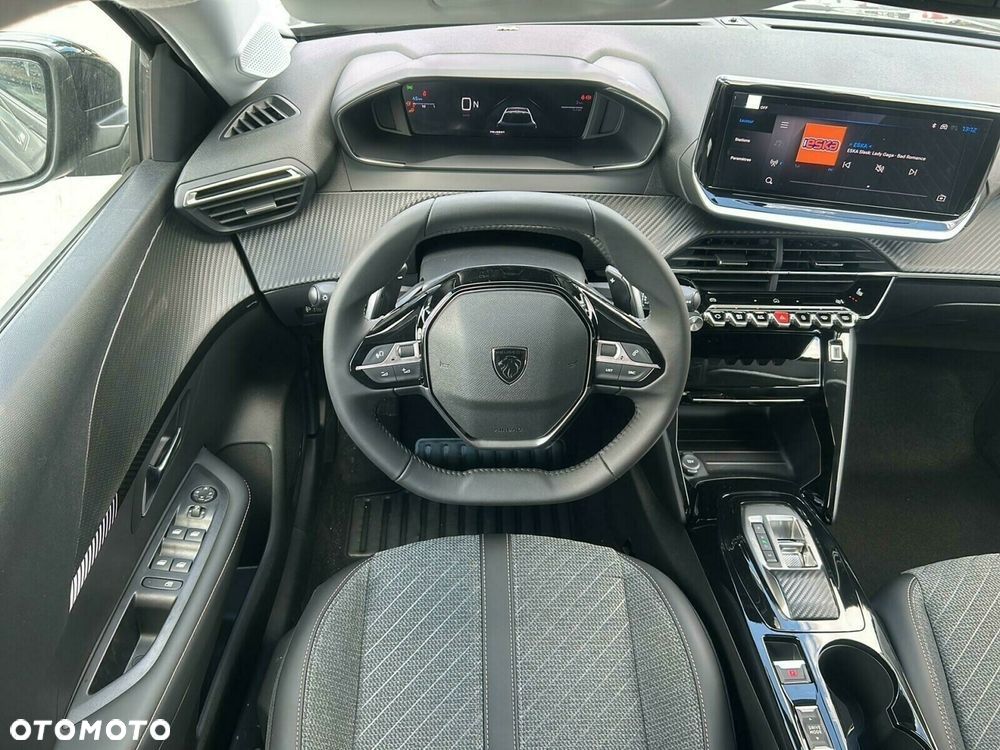 Peugeot 208 1.2 mHEV Allure e-DCS6 - 6