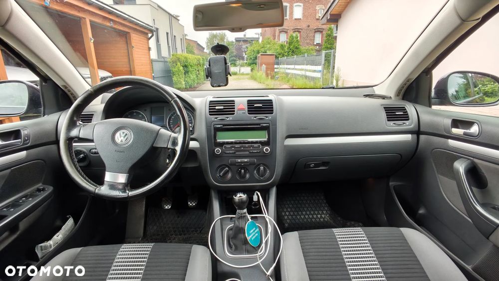 Volkswagen Jetta 1.4 TSI Comfortline - 21