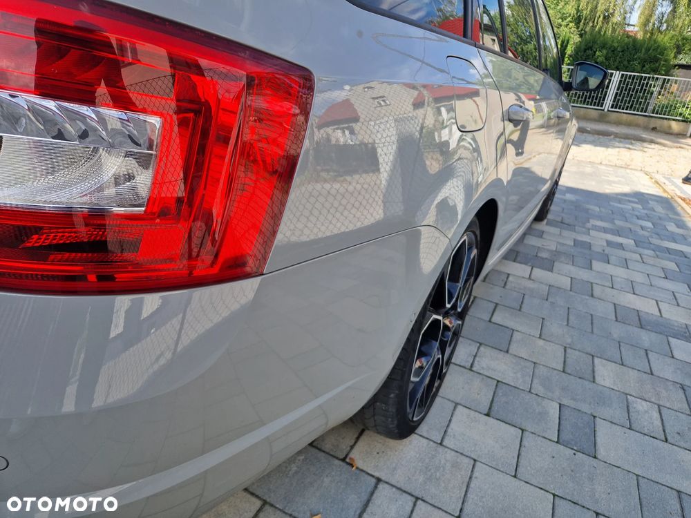 Skoda Octavia 2.0 TSI RS 230 DSG - 11