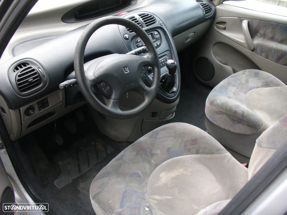 Citroën Xsara Picasso 2.0 HDi SX - 9