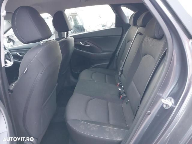 Dezmembrez Hyundai i30 PD [2017 - 2020] Hatchback 1.6 CRDi DCT (110 h - 6