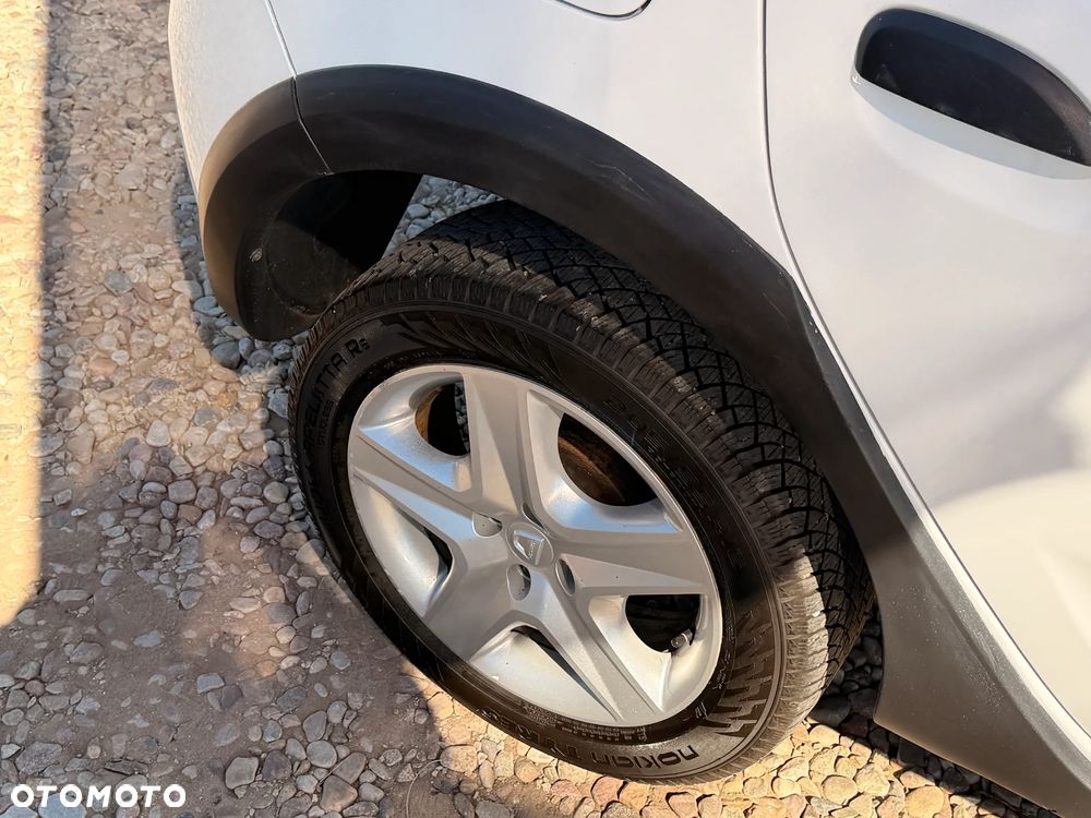 Dacia Sandero Stepway - 10