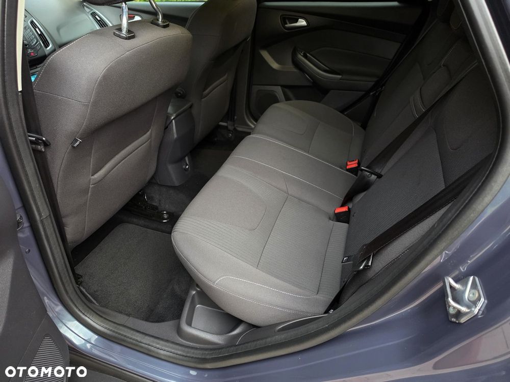Ford Focus 1.6 EcoBoost Start-Stopp-System Titanium - 27