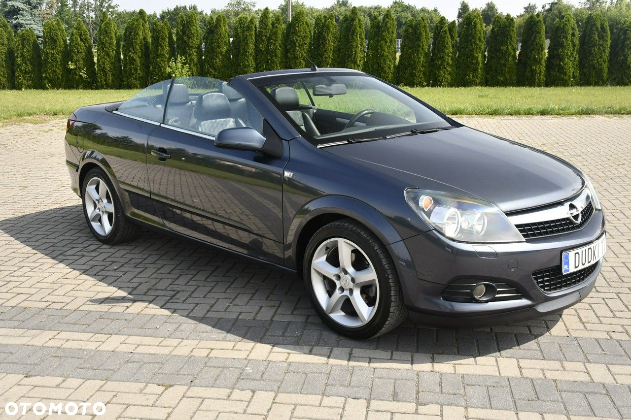 Opel Astra - 2