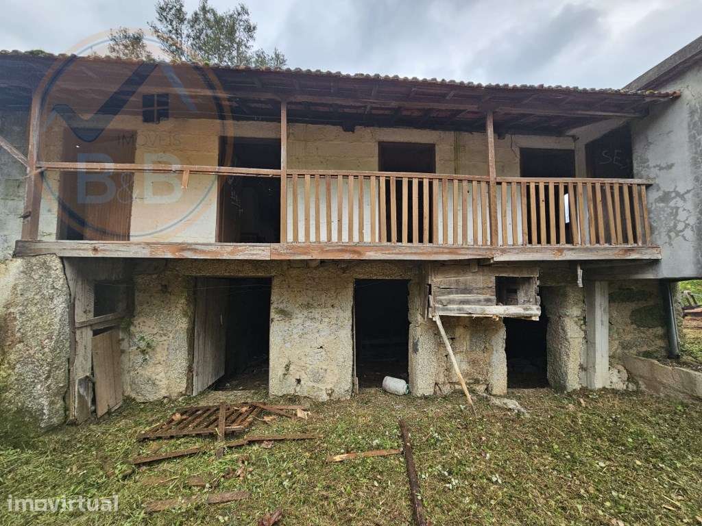 Quintinha próxima a área de lazer e rio de Sta Senhorinha (Basto), ... - Grande imagem: 2/37
