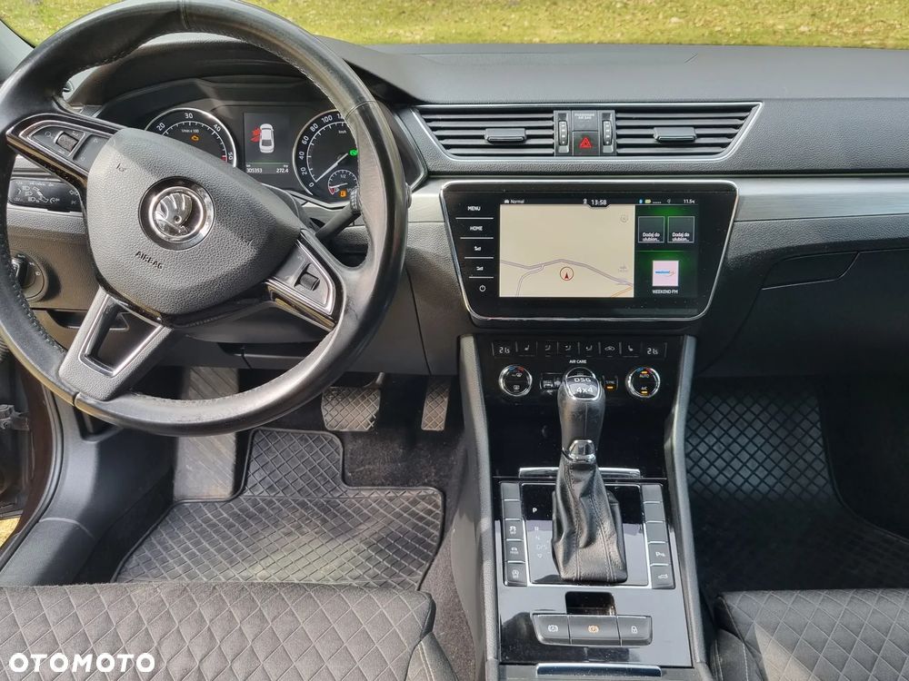 Skoda Superb 2.0 TDI 4x4 Style DSG - 18