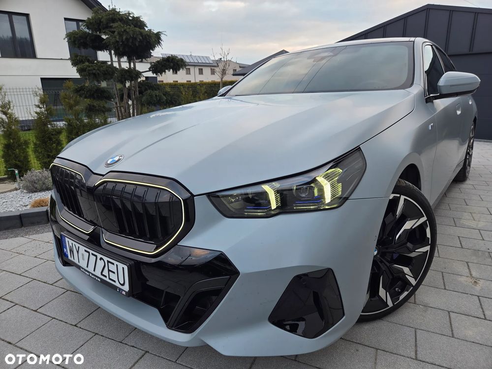 BMW Seria 5 520d xDrive mHEV M Sport - 3