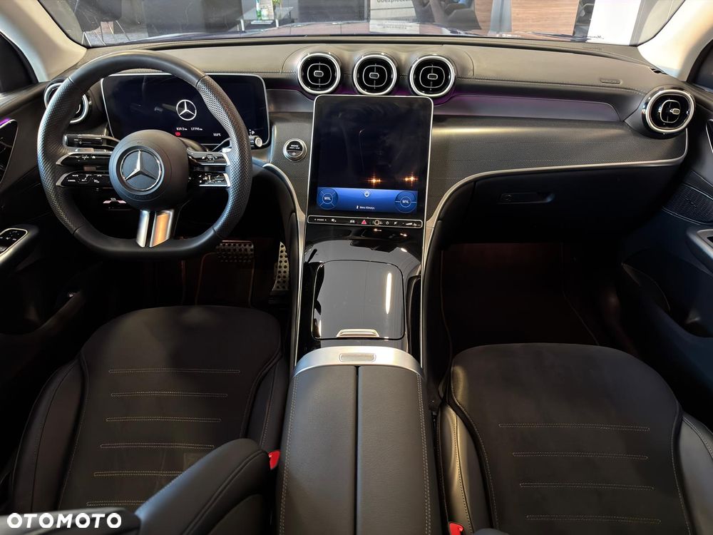 Mercedes-Benz GLC - 9