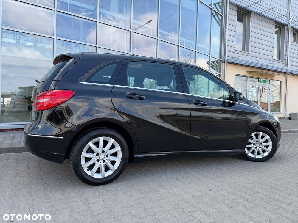 Mercedes-Benz Klasa B 180 d BlueEFFICIENCY Edition - 14