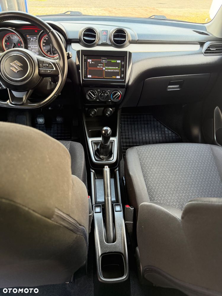 Suzuki Swift 1.2 Dualjet Allgrip Comfort - 21