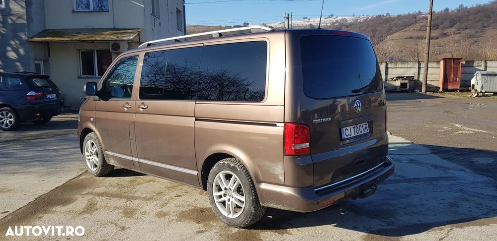 Volkswagen Multivan - 2