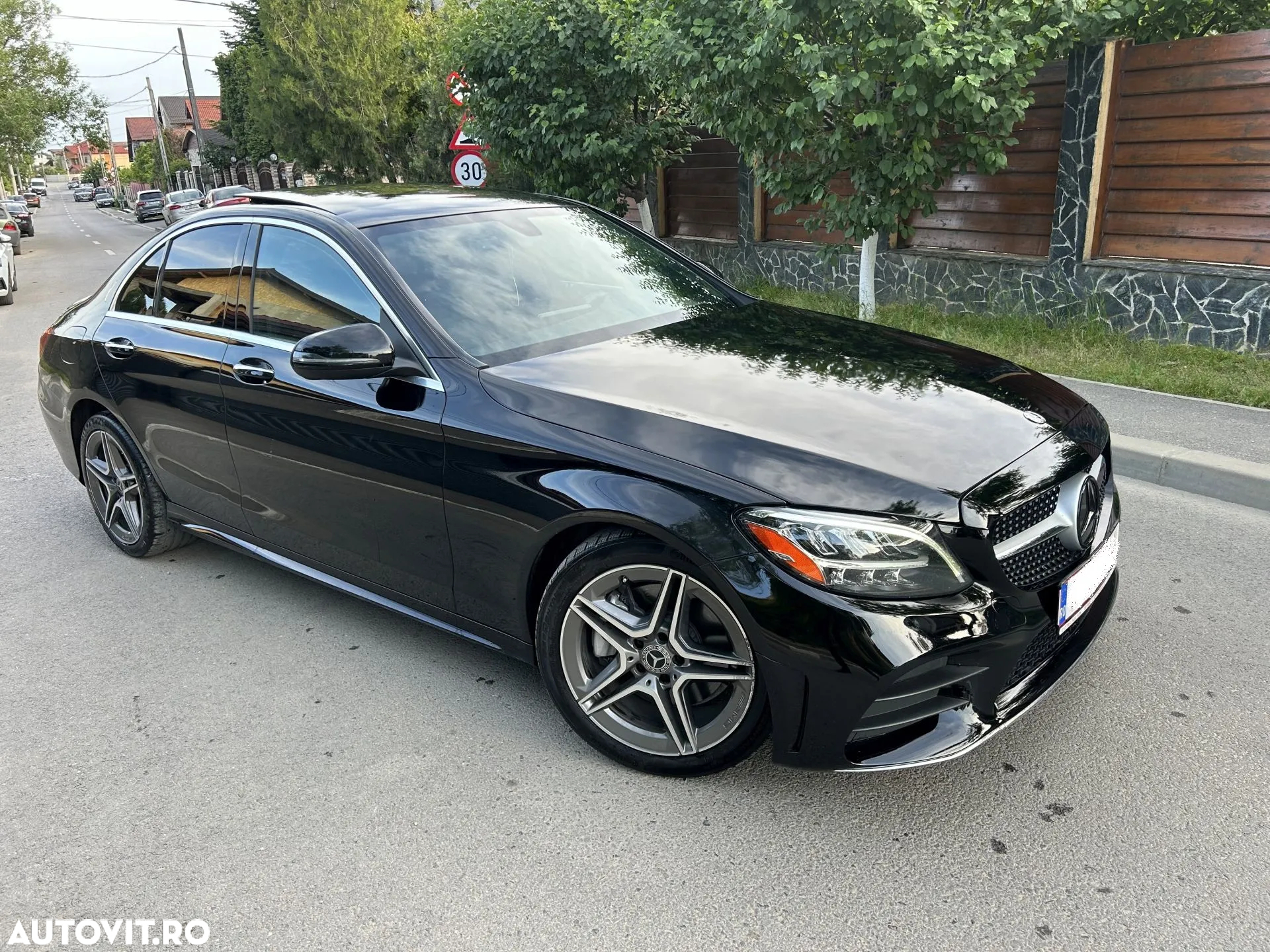 Mercedes-Benz C 300 9G-TRONIC AMG Line - 13