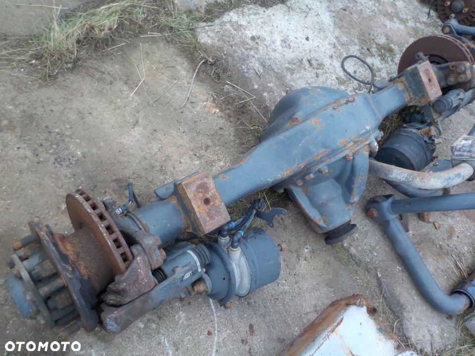 ATEGO PIASTA TYŁ - 1