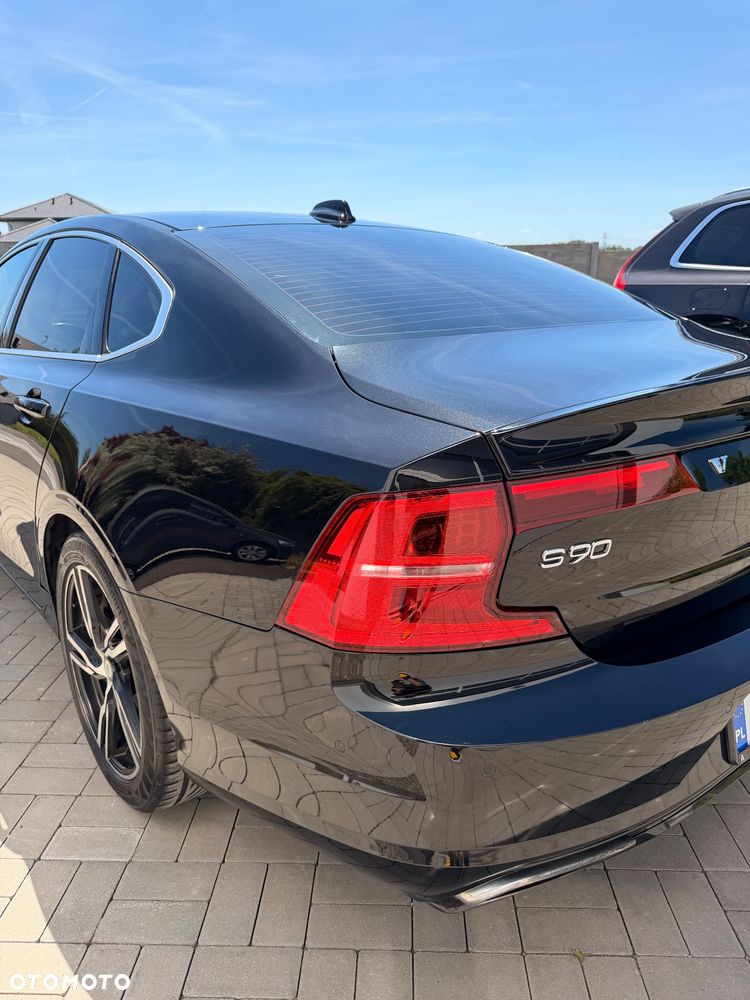 Volvo S90 T5 R-Design - 8