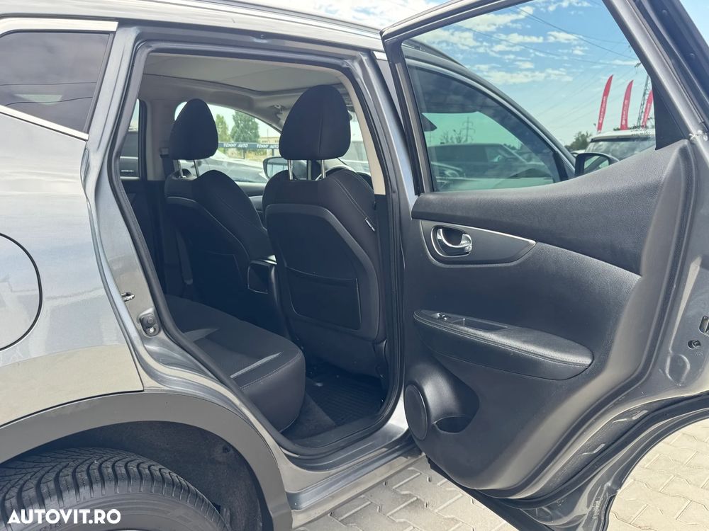 Nissan Qashqai 1.5 DCI N-CONNECTA - 22