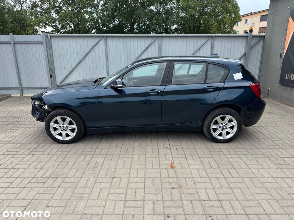BMW Seria 1 116i Sport Line - 2