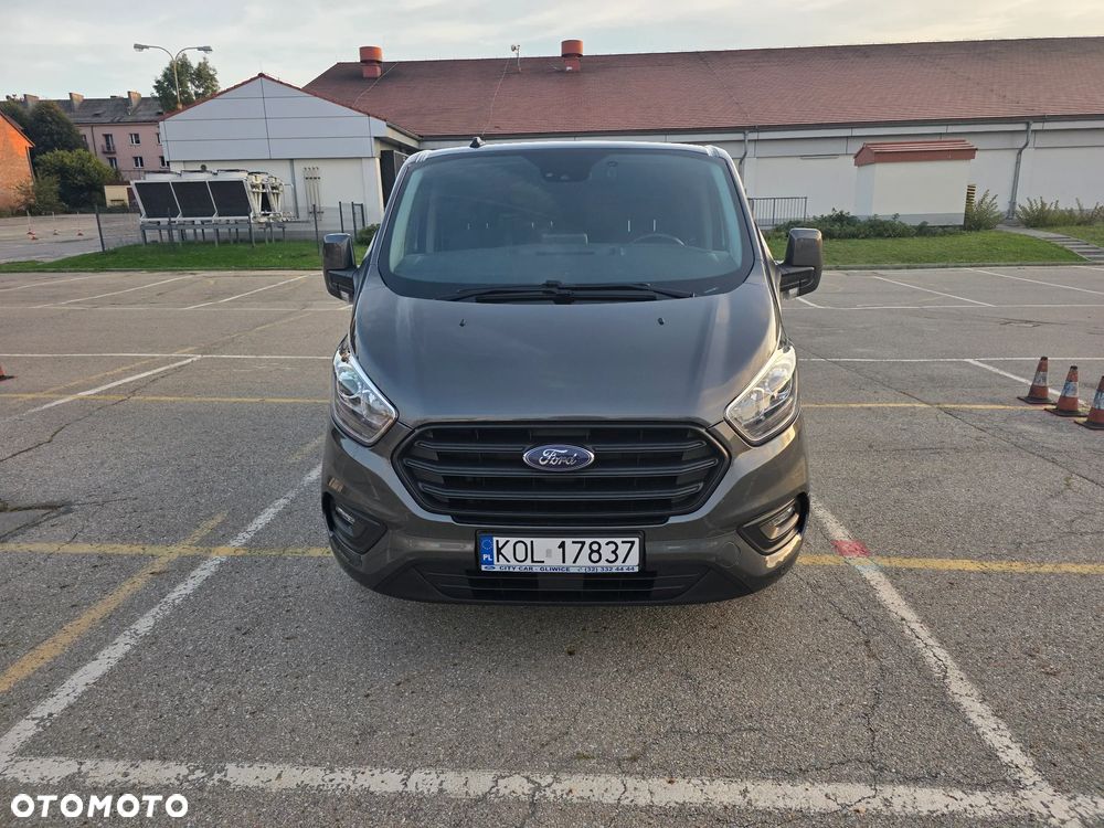Ford Transit Custom - 8