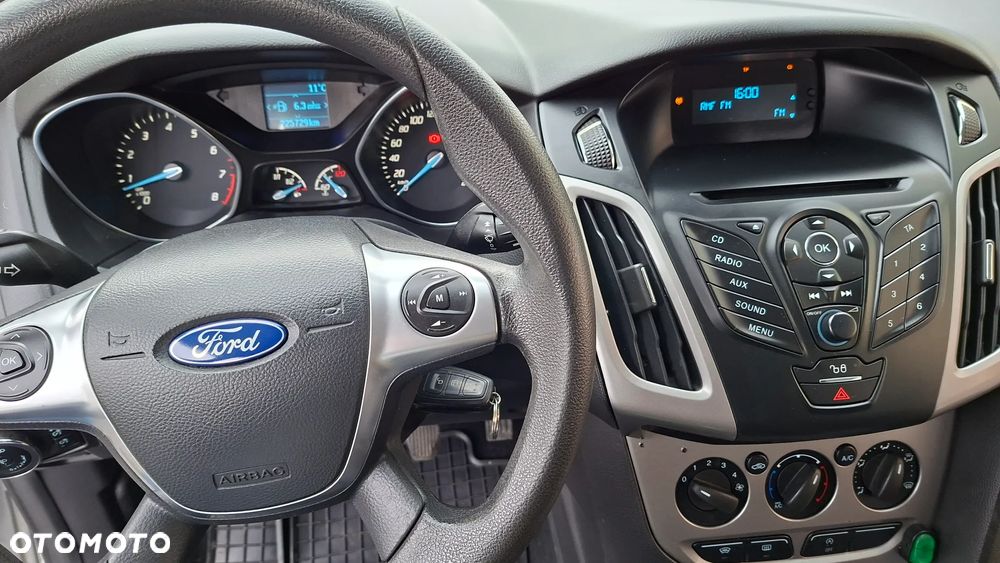 Ford Focus 1.0 EcoBoost 99g Gold X (Edition Start) - 8